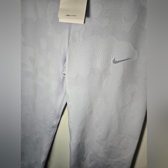 Nike Dri Fit High Rise Full Length Womens Leggings NWT Purple Camo size XL - Picture 3 of 7